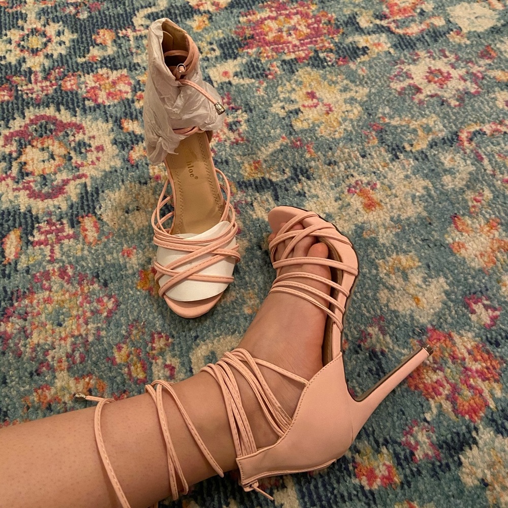 W FREE GIFT- Baby Pink Lace Up Heels